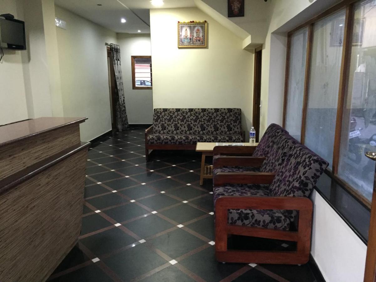 Hotel Suprabath Towers Tirupati Eksteriør billede
