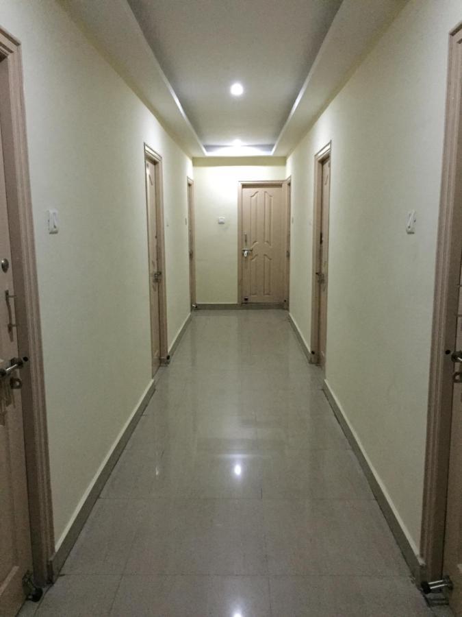 Hotel Suprabath Towers Tirupati Eksteriør billede